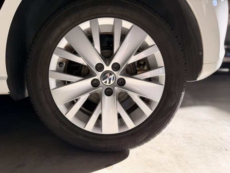 VOLKSWAGEN POLO - LIFE - 1.2i L - 60 ch - 2 EME MAIN - BVM - 2013 -