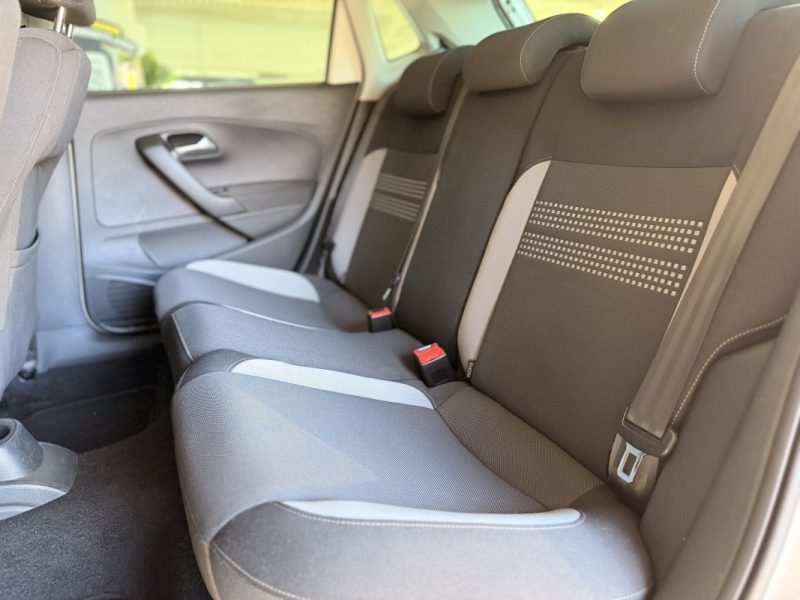 VOLKSWAGEN POLO - LIFE - 1.2i L - 60 ch - 2 EME MAIN - BVM - 2013 -