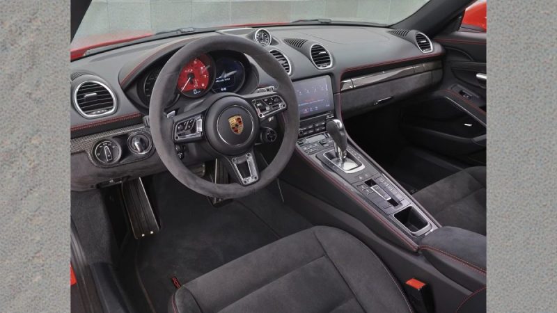 PORSCHE BOXSTER 718 GTS