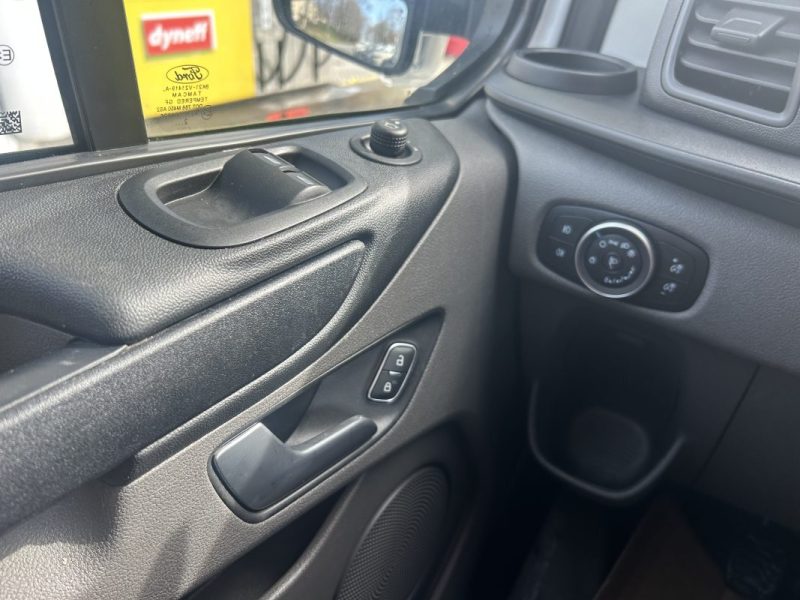 FORD TRANSIT CUSTOM  2.0 Tdci 130Ch L1H1 Trend / Garantie