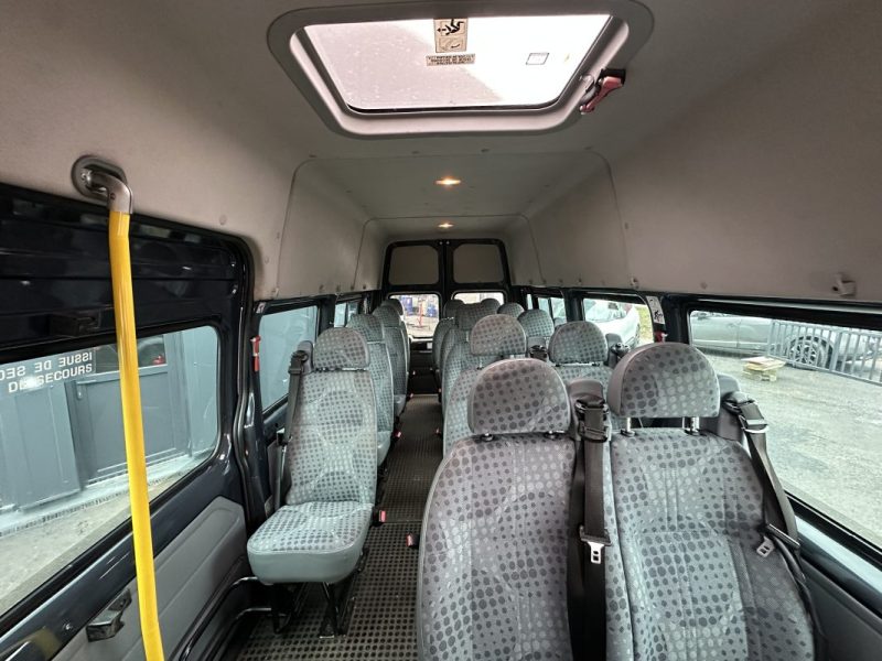 FORD TRANSIT 2.2 TDCI 136CV AUTOBUSAUTOCAR 2013