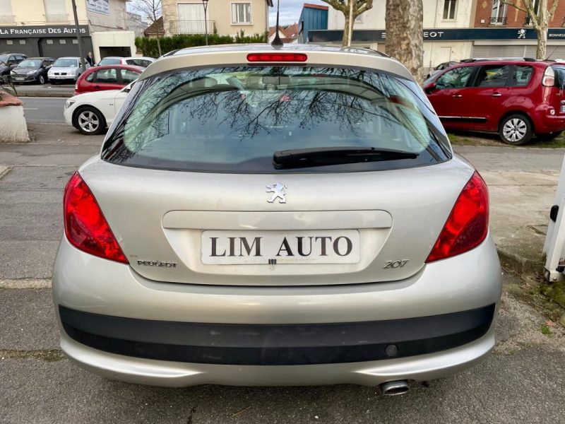 PEUGEOT 207 1.4 VTI 95 PREMIUM PACK 