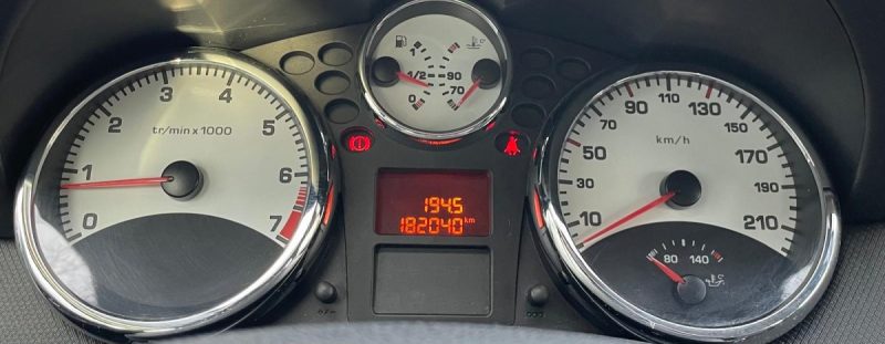 PEUGEOT 207 1.4 VTI 95 PREMIUM PACK 