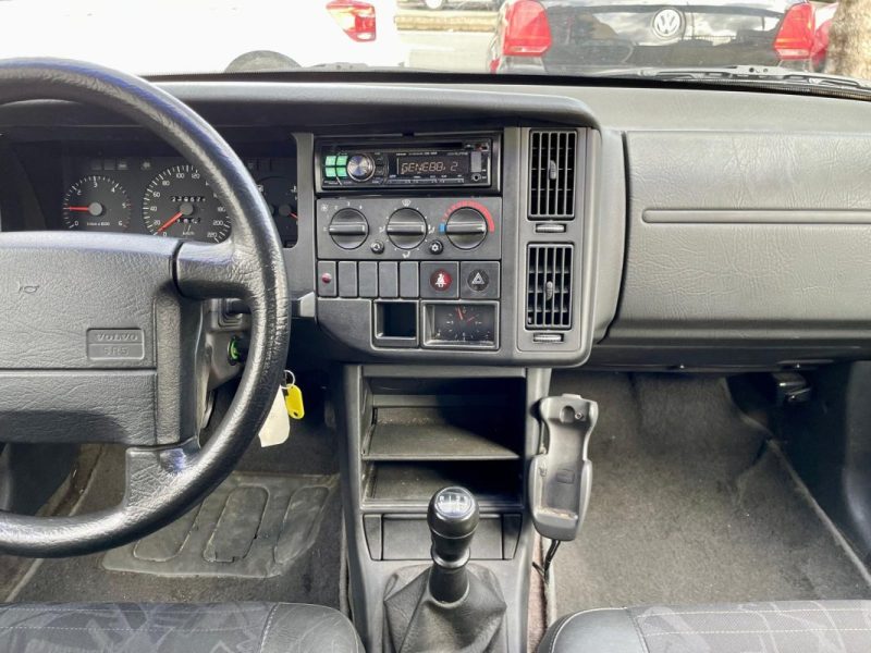 VOLVO 460 1.9 TD 90 GLT *1ÈRE MAIN* 