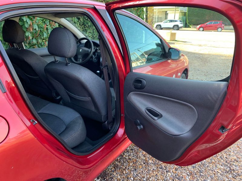 PEUGEOT 206 URBAN 1.4 HDI 70 2008