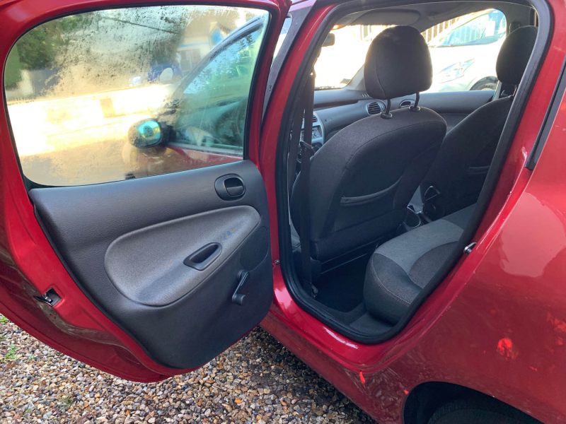 PEUGEOT 206 URBAN 1.4 HDI 70 2008