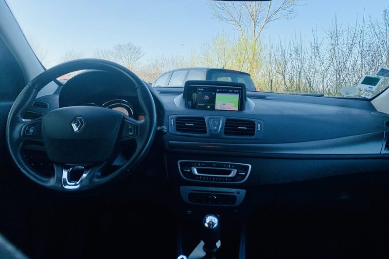 RENAULT MEGANE III BREAK 1.5 DCI 110CH ENERGY BUSINESS ECO² BVM6 GARANTIE 