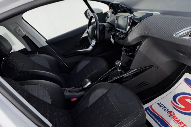PEUGEOT 2008 1.2 PURETECH 110CH ALLURE S&S EAT6 2017