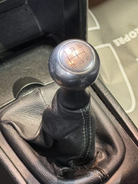 PEUGEOT 207 1.6 THP PLATINUM 2006 - 89 104Kms -Toit Panoramique - Parfait Etat - Suivit PEUGEOT