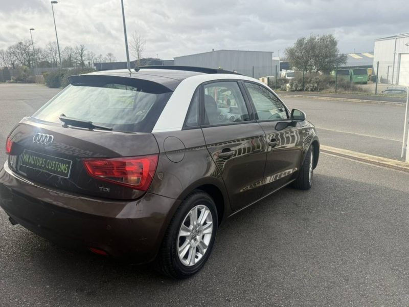 AUDI A1 SB 1.6 TDI 90 ATTRACTION 2012