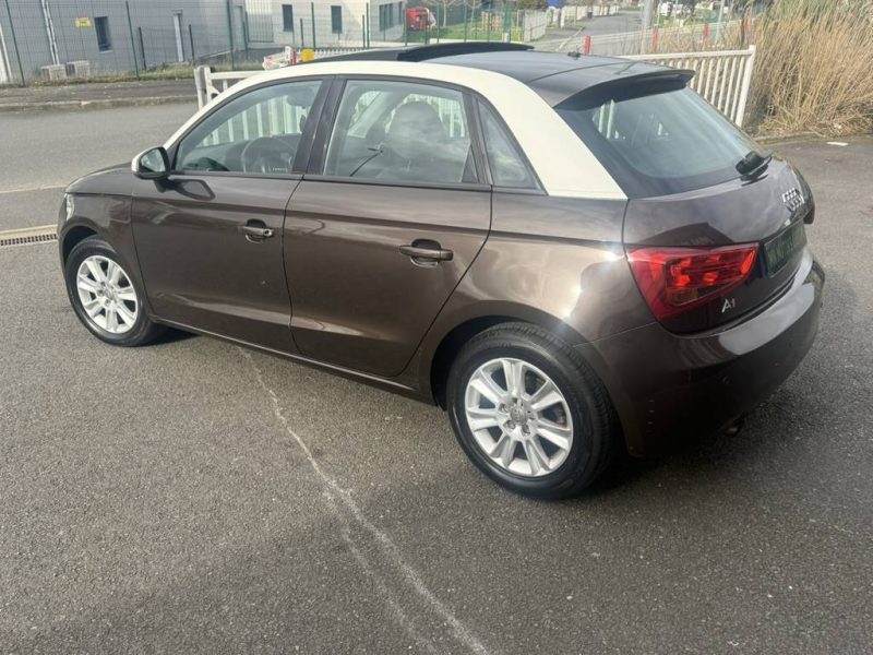 AUDI A1 SB 1.6 TDI 90 ATTRACTION 2012