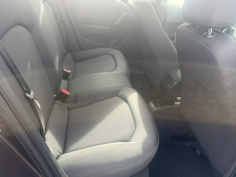 AUDI A1 SB 1.6 TDI 90 ATTRACTION 2012