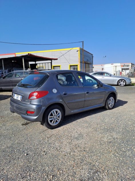 PEUGEOT 206 PLUS 206 + 1.4 HDI URBAN 2010