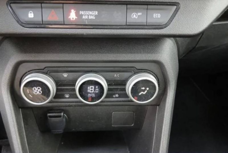 DACIA SANDERO 1.0 TCE 90CH EXPRESSION + CARPLAY EXPRESSION 2023