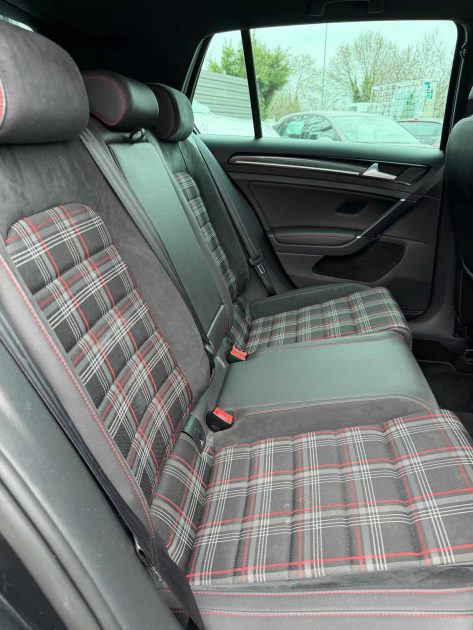 Volkswagen Golf 7 GTI Performance 230 DSG – 136 000 km – Révisée, Garantie 12 mois