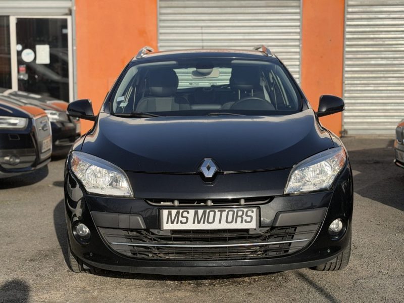 RENAULT MEGANE ESTATE 1.5 DCI 110 cv - GARANTIE 12 mois - Bose edition