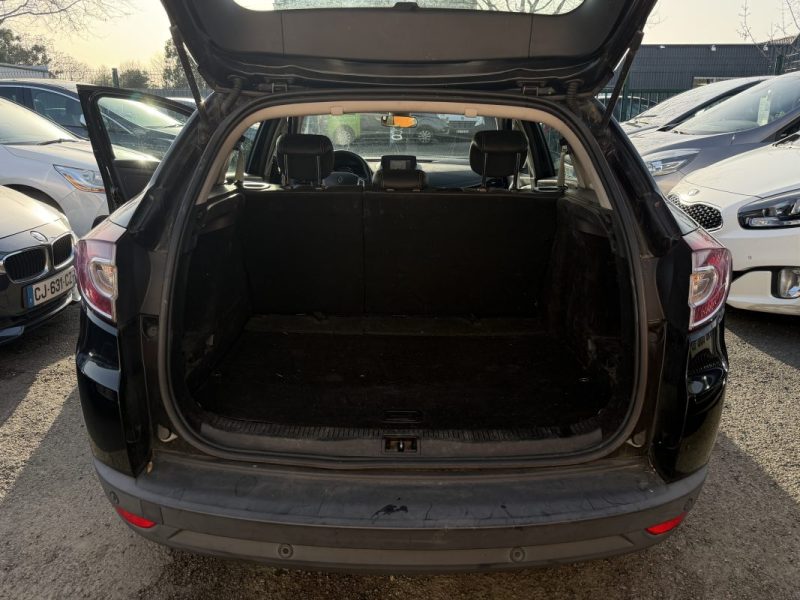 RENAULT MEGANE ESTATE 1.5 DCI 110 cv - GARANTIE 12 mois - Bose edition