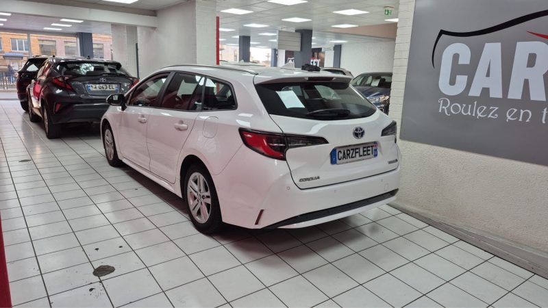 TOYOTA COROLLA TOURING SPORTS 122cv DYNAMIC BUSINESS/1 ERE MAIN/TVA RECUPERABLE