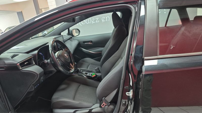 TOYOTA COROLLA TOURING SPORTS 122cv DYNAMIC BUSINESS/1 ERE MAIN/TVA RECUPERABLE