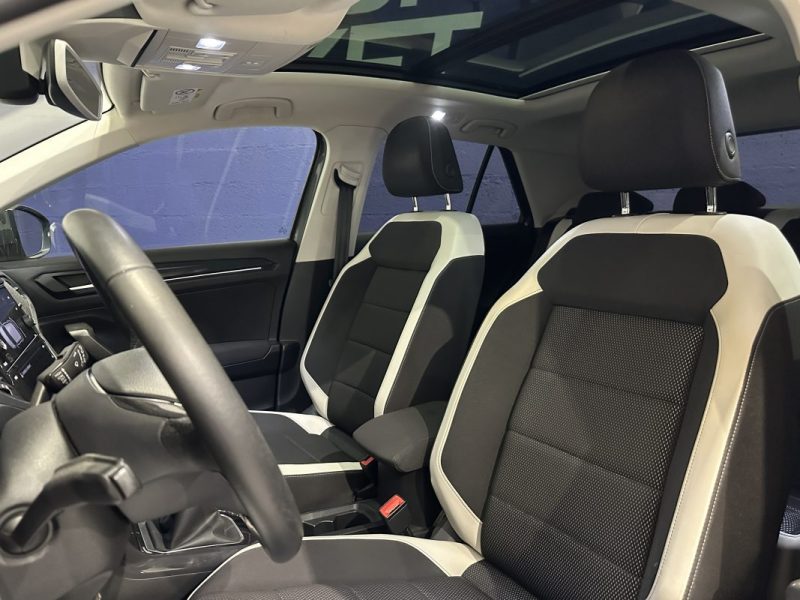 Volkswagen T-ROC 1.5 TSI 150ch  CARAT - TOIT OUVRANT / CAMÉRA / VIRTUAL COCKPIT