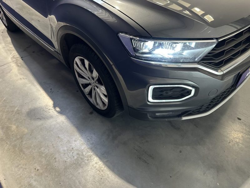 Volkswagen T-ROC 1.5 TSI 150ch  CARAT - TOIT OUVRANT / CAMÉRA / VIRTUAL COCKPIT