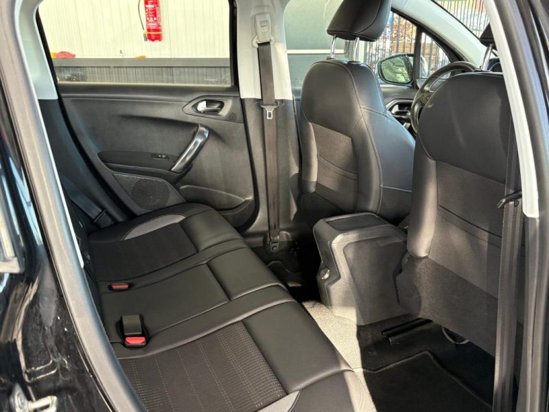 🔹 Peugeot 2008 – Finition Allure 🔹 1.6 BlueHDi – 120 chevaux 🔹Reprise possible - Garantie 
