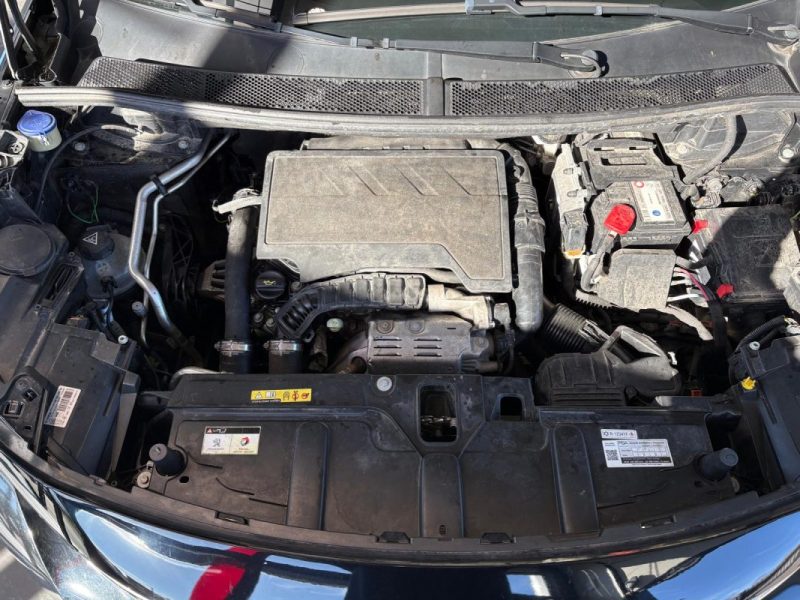 Peugeot 3008 II 131ch  Finition Allure🚙✨ Virtual Cockpit 🖥️ Reprise 🔄 Garantie 🛡️