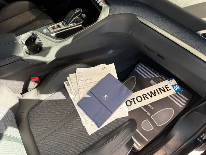 Peugeot 3008 II 131ch  Finition Allure🚙✨ Virtual Cockpit 🖥️ Reprise 🔄 Garantie 🛡️