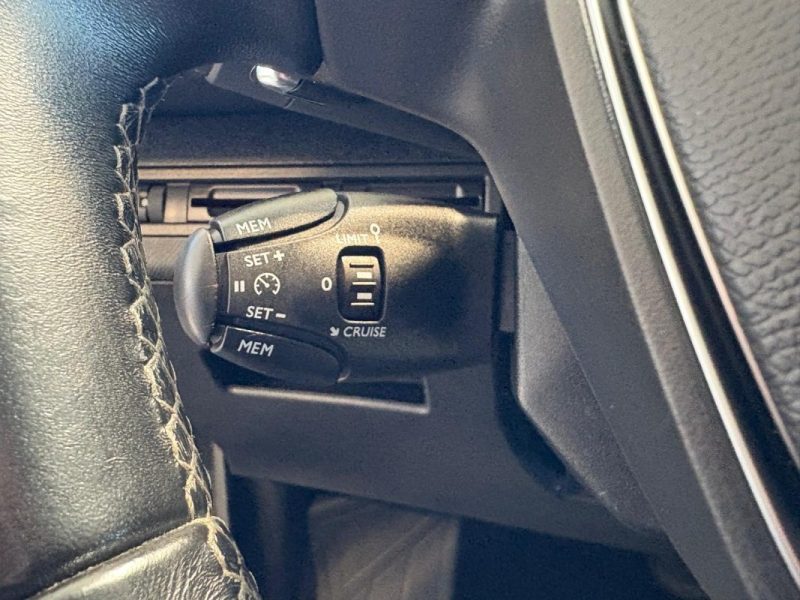 Peugeot 3008 II 131ch  Finition Allure🚙✨ Virtual Cockpit 🖥️ Reprise 🔄 Garantie 🛡️