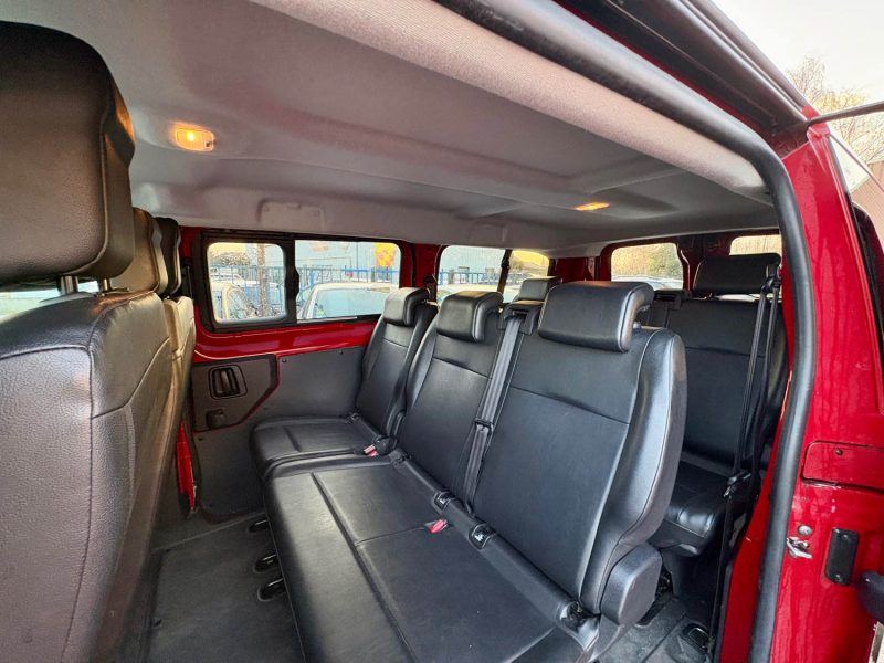PEUGEOT TRAVELLER 