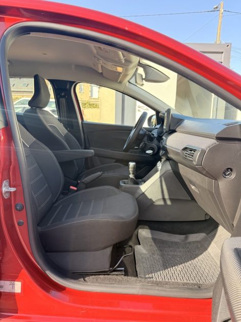 DACIA SANDERO 3 1.0 TCE 90ch CONFORT/ Apple CarPlay / Caméra de recul