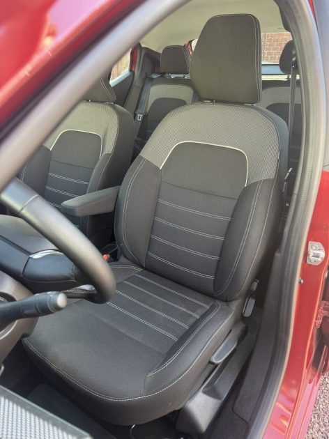 DACIA SANDERO 3 1.0 TCE 90ch CONFORT/ Apple CarPlay / Caméra de recul