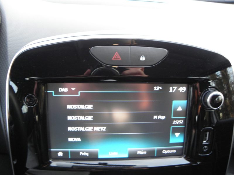 RENAULT CLIO 1.2 75 CH LIMITED - 4 CV 2018