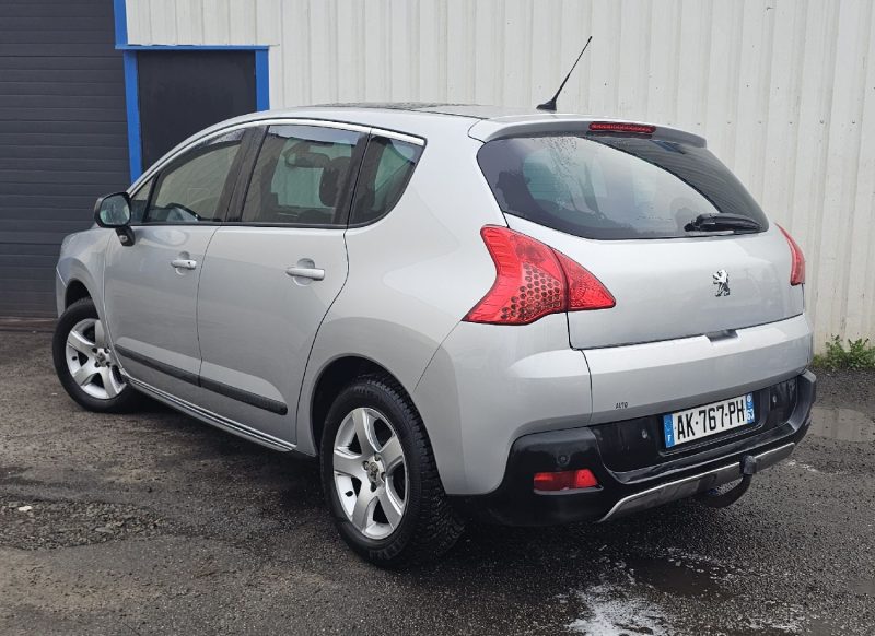 PEUGEOT  3008 2.0 HDI 150cv PREMIUM PACK 