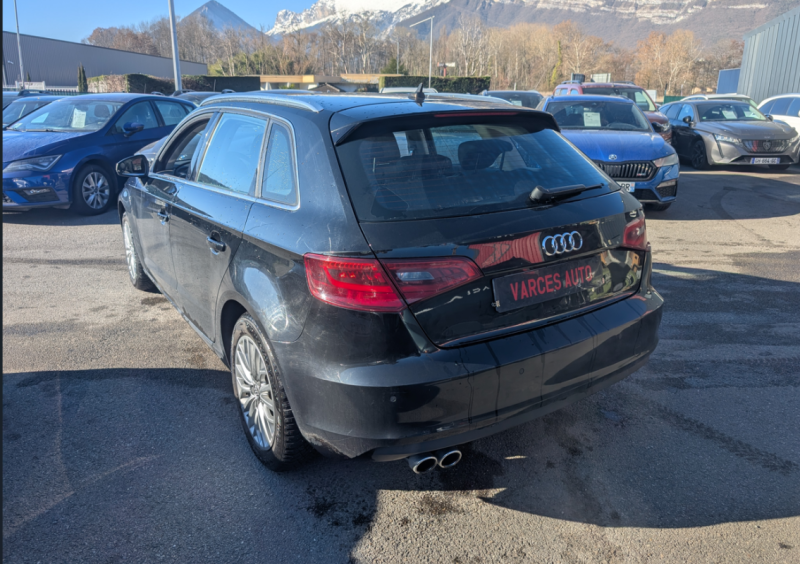 AUDI A3 SPORTBACK 2.0 TDI 150CV AMBITION LUXE DISTRIBUTION OK ENTRETIEN COMPLET  2015
