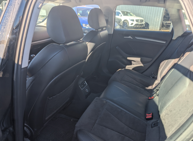 AUDI A3 SPORTBACK 2.0 TDI 150CV AMBITION LUXE DISTRIBUTION OK ENTRETIEN COMPLET  2015