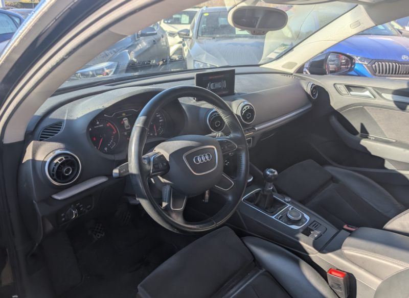 AUDI A3 SPORTBACK 2.0 TDI 150CV AMBITION LUXE DISTRIBUTION OK ENTRETIEN COMPLET  2015