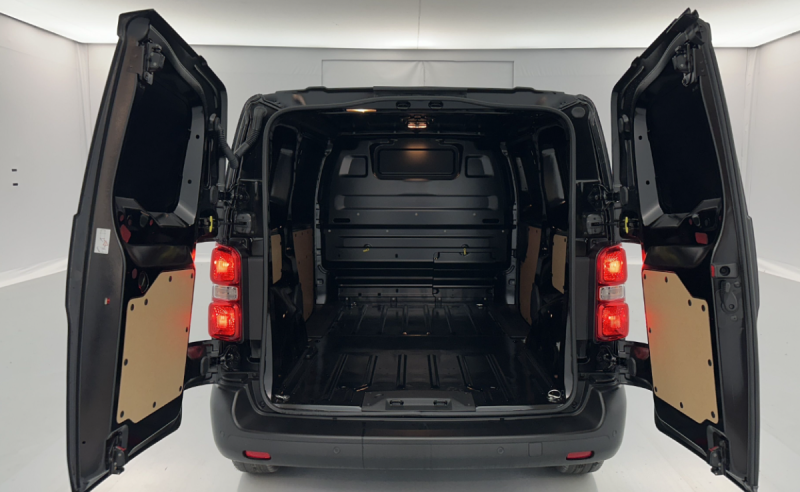 OPEL VIVARO 2.0 BLUE HDI 145 CHV 2025