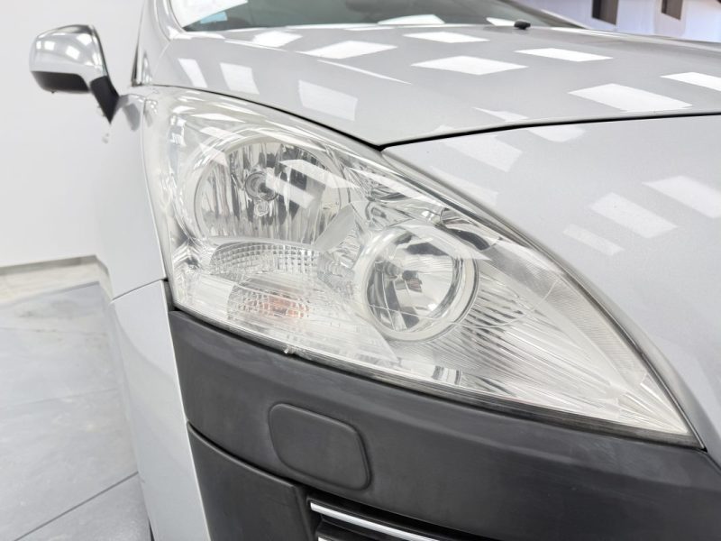 PEUGEOT 3008 1.6 HDI BVA 112CV