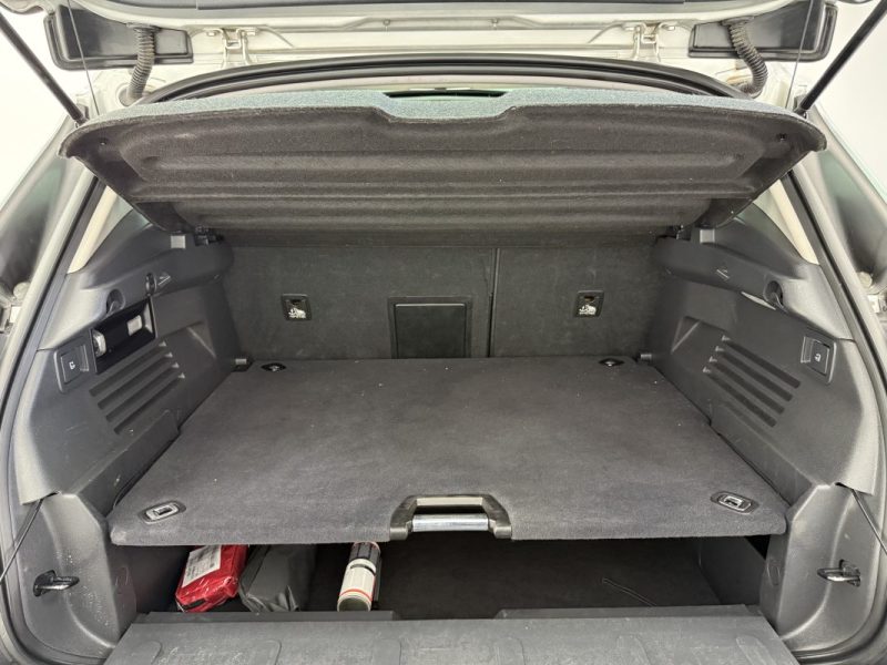 PEUGEOT 3008 1.6 HDI BVA 112CV