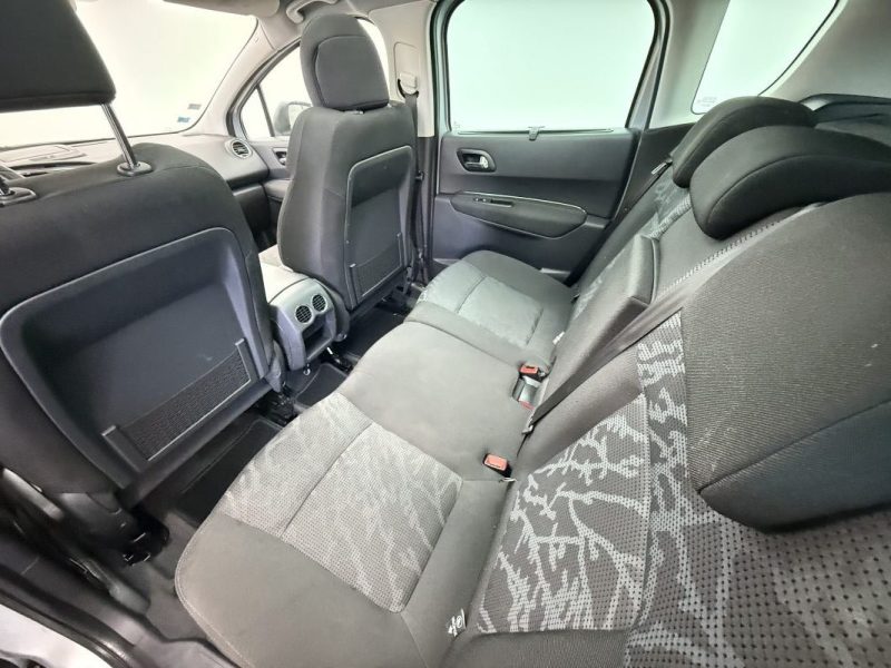 PEUGEOT 3008 1.6 HDI BVA 112CV