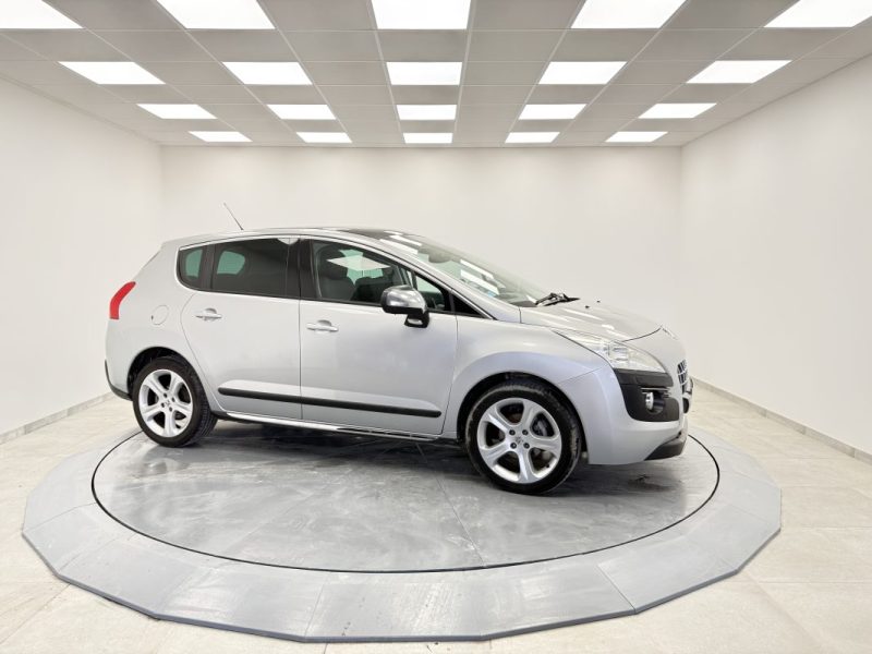PEUGEOT 3008 1.6 HDI BVA 112CV
