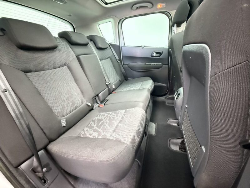 PEUGEOT 3008 1.6 HDI BVA 112CV