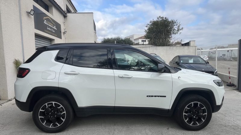 JEEP COMPASS 1.3I - 16V TURBO HYBRID RECHARGEABLE Trailhawk  240CV 