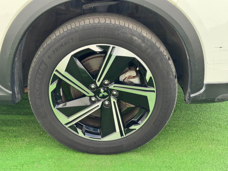MITSUBISHI ECL.CROSS 2.4 MIVEC PHEV 188CH INTENSE 4WD HYBRIDE RECHARGABLE GARANTIE 6 MOIS 