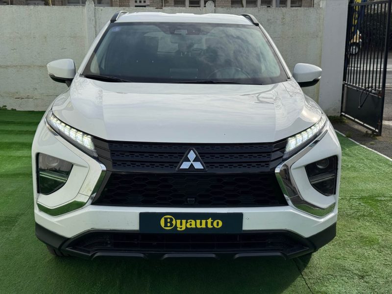 MITSUBISHI ECL.CROSS 2.4 MIVEC PHEV 188CH INTENSE 4WD HYBRIDE RECHARGABLE GARANTIE 6 MOIS 