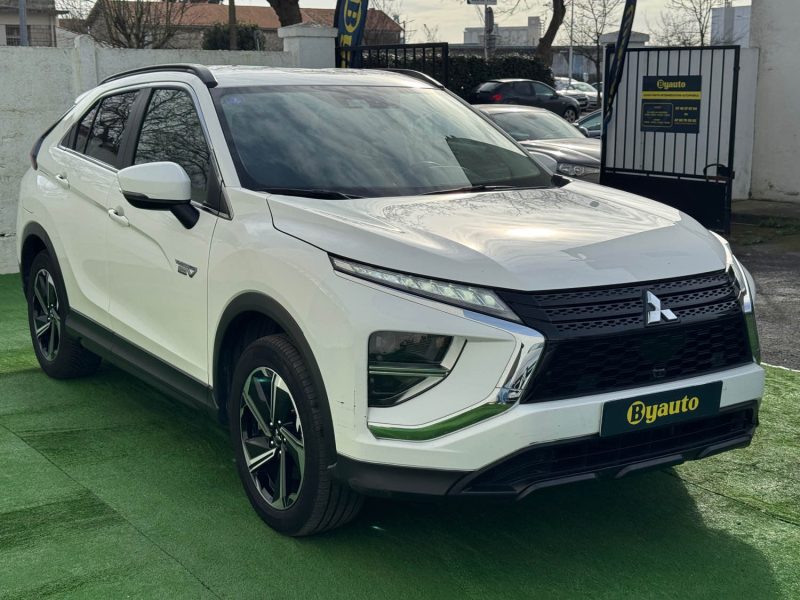 MITSUBISHI ECL.CROSS 2.4 MIVEC PHEV 188CH INTENSE 4WD HYBRIDE RECHARGABLE GARANTIE 6 MOIS 