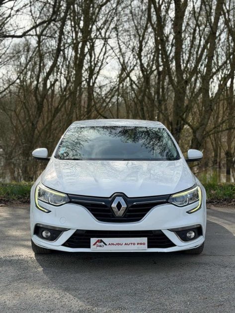 RENAULT MEGANE IV 1.5 DCI 115 BUSINESS EDC7 BOITE AUTOMATIQUE 2020