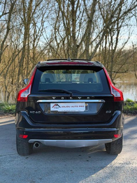 VOLVO XC60 D3 150CH MOMENTUM 2016