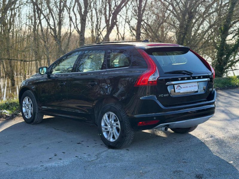 VOLVO XC60 D3 150CH MOMENTUM 2016